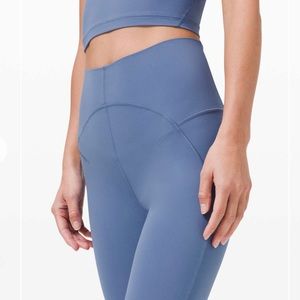 Lululemon Unlimit High-Rise Tight 25” in Waterdrop size 10